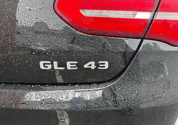 Mercedes-Benz GLE cena 195900 przebieg: 143000, rok produkcji 2017 z Jędrzejów małe 352